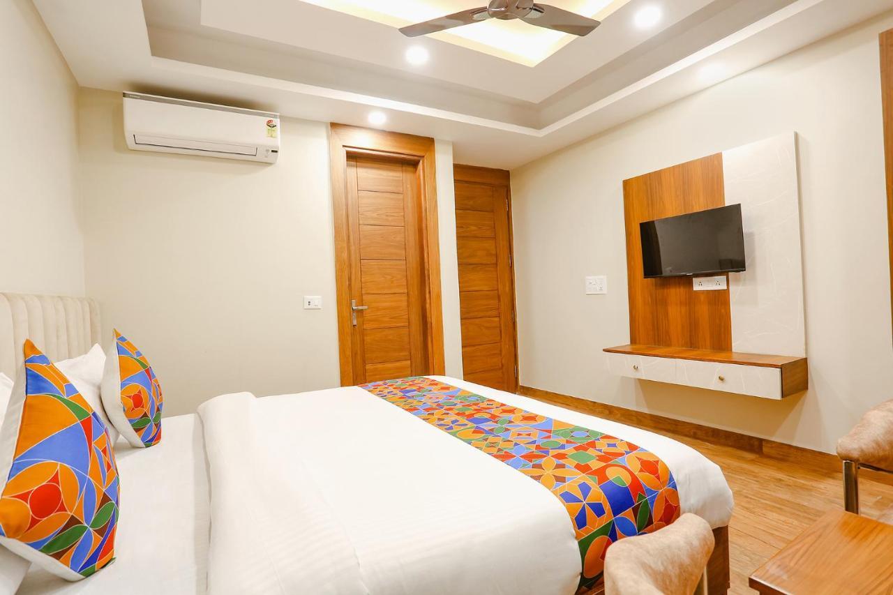 Fabhotel Raahi Retreat Gurgaon Extérieur photo