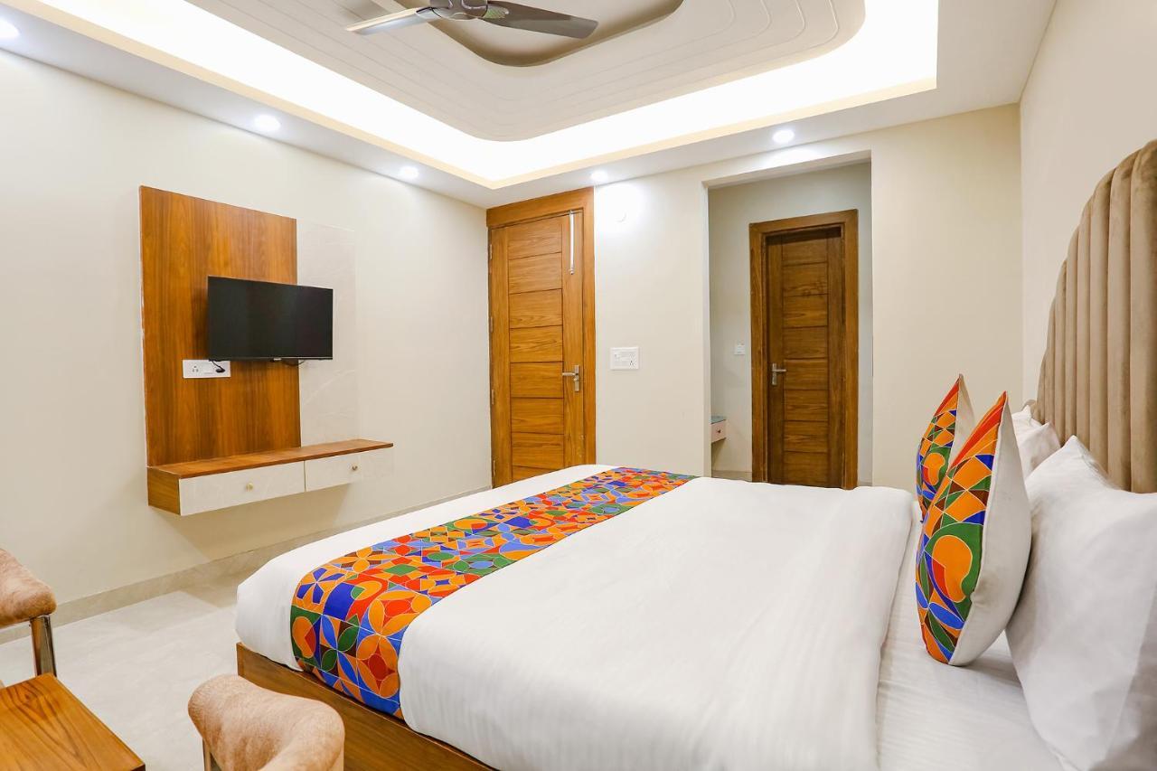 Fabhotel Raahi Retreat Gurgaon Extérieur photo