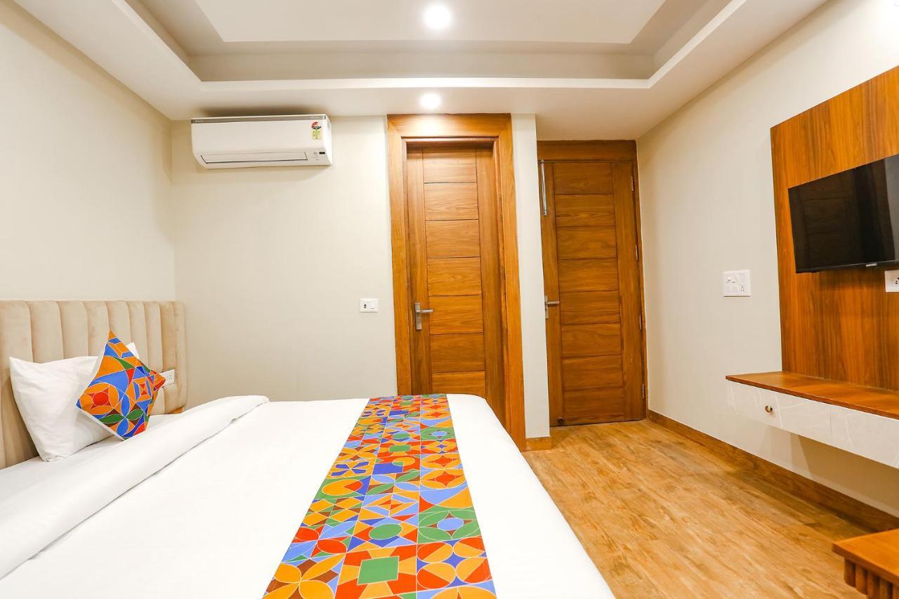 Fabhotel Raahi Retreat Gurgaon Extérieur photo