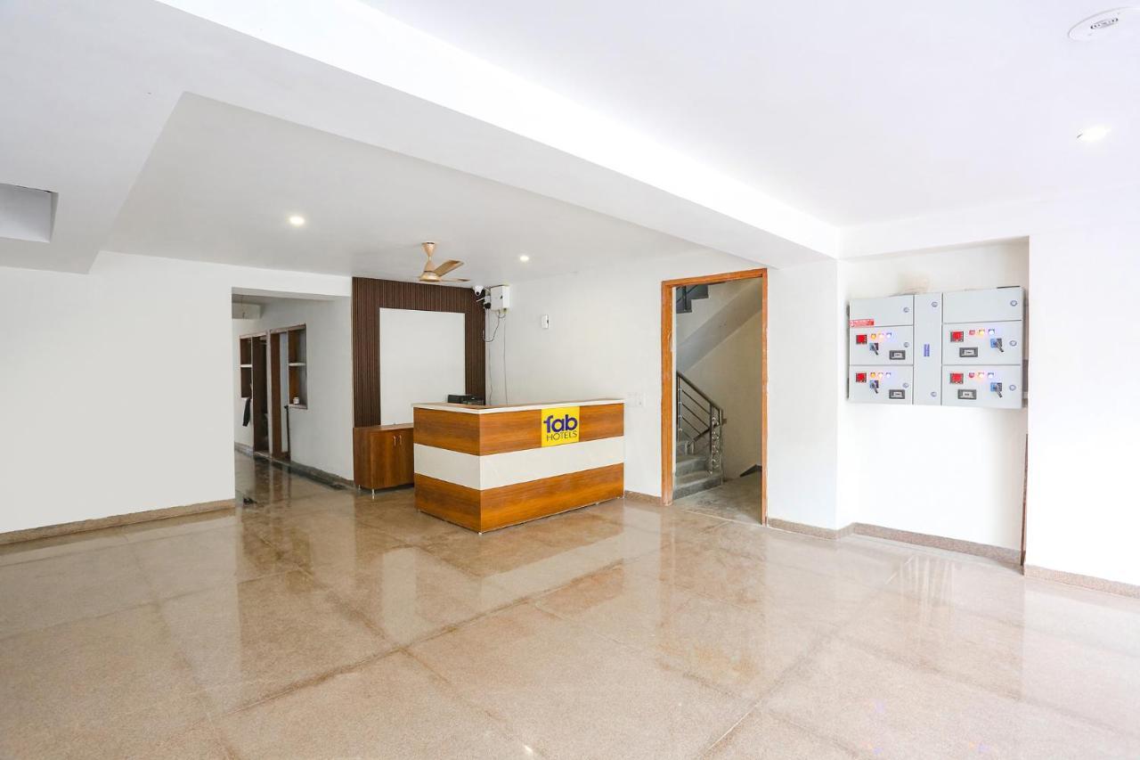 Fabhotel Raahi Retreat Gurgaon Extérieur photo